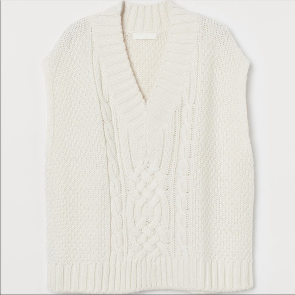 H&M Sweaters - H&M Oversized Cream Cable Knit Sweater Vest